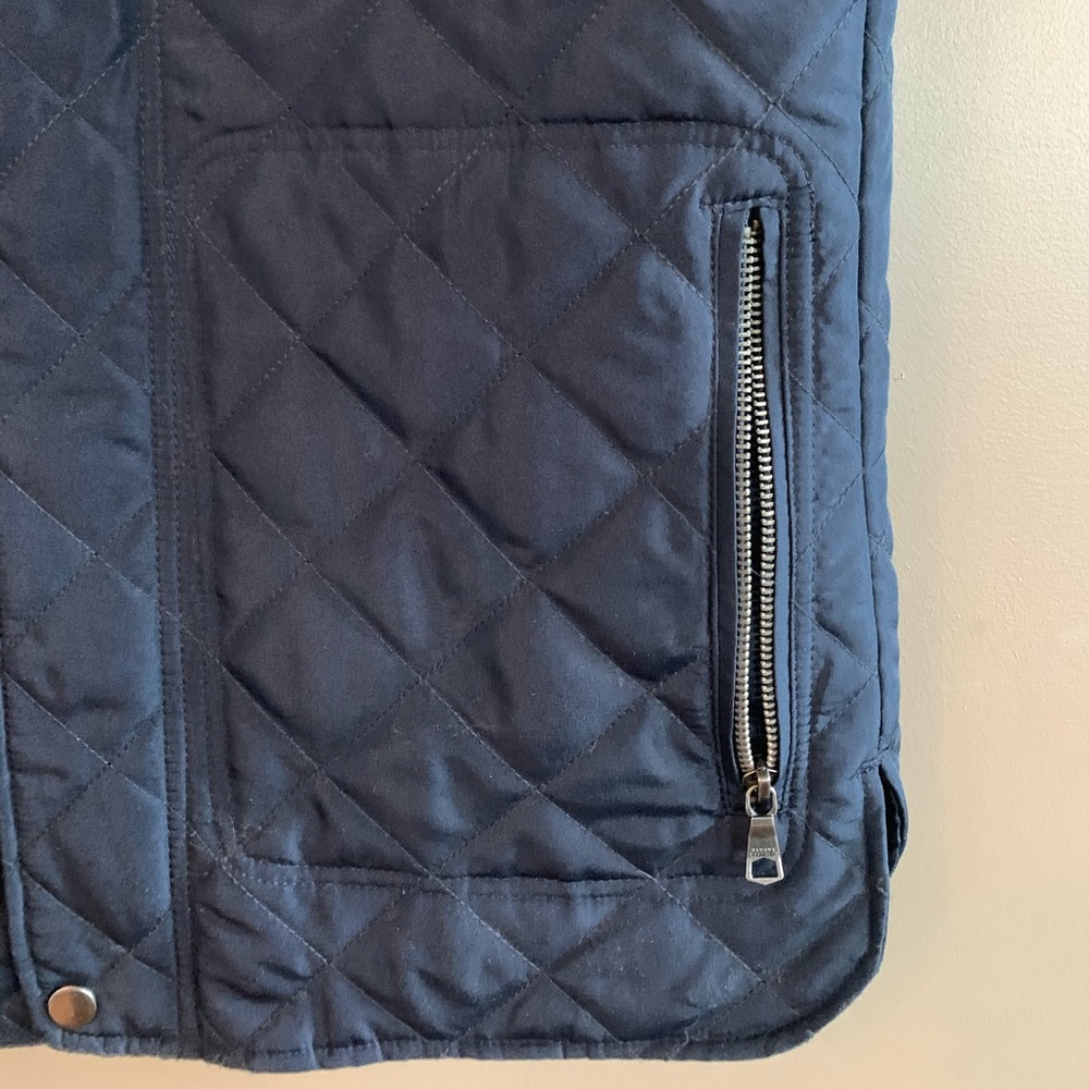 Banana Republic Men’s quilted vest navy size s - Picture 4 of 5